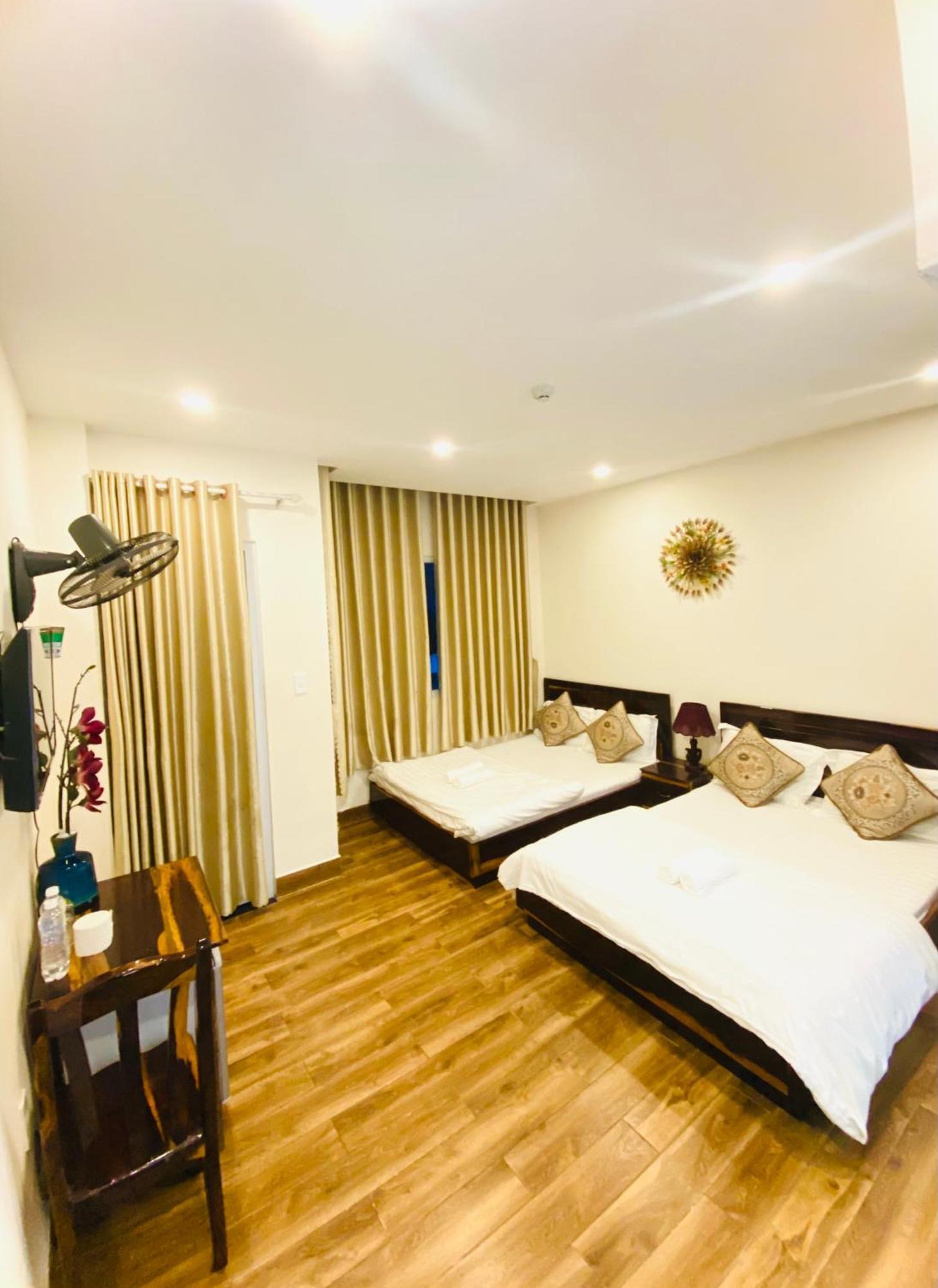 Hotel Khach San Thuy Tien Da Lat Esterno foto